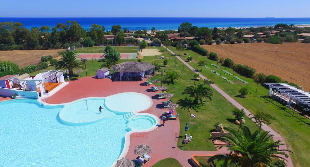 Rey beach Club 1