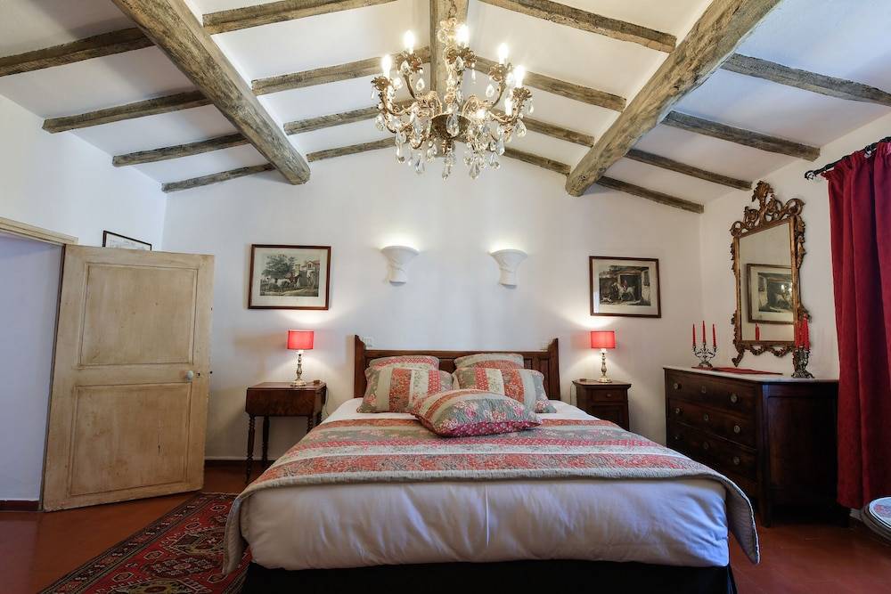 Le Hameau 2