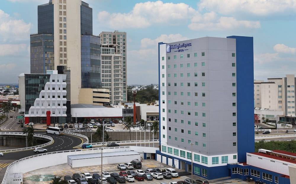 Holiday Inn Express VERACRUZ BOCA DEL RIO by IHG 1