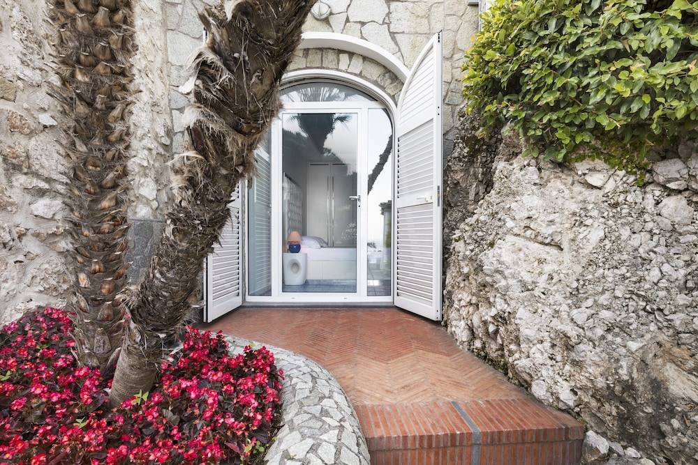 LHP Suite Capri Villa La Giara 2
