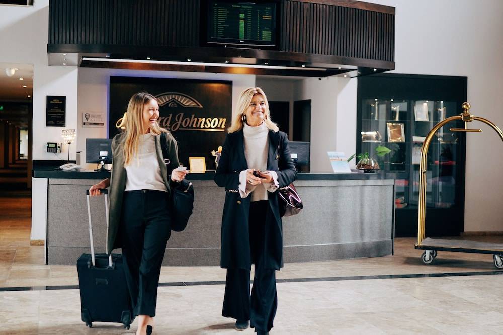 Howard Johnson by Wyndham Ezeiza Convention Center 2