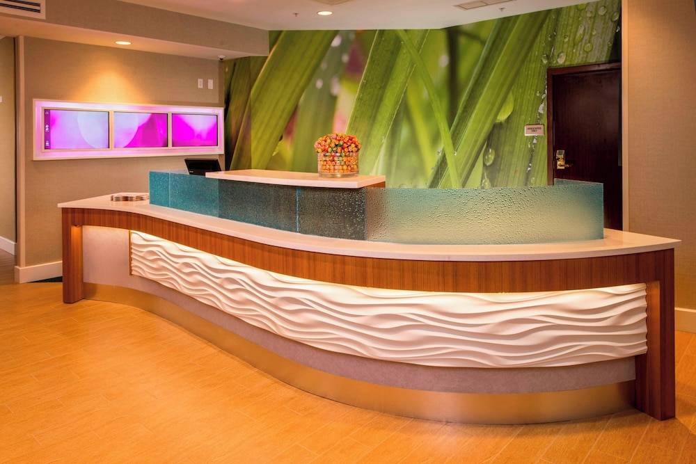 SpringHill Suites by Marriott Gaithersburg 2