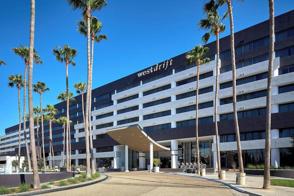 Westdrift Manhattan Beach, Autograph Collection 1