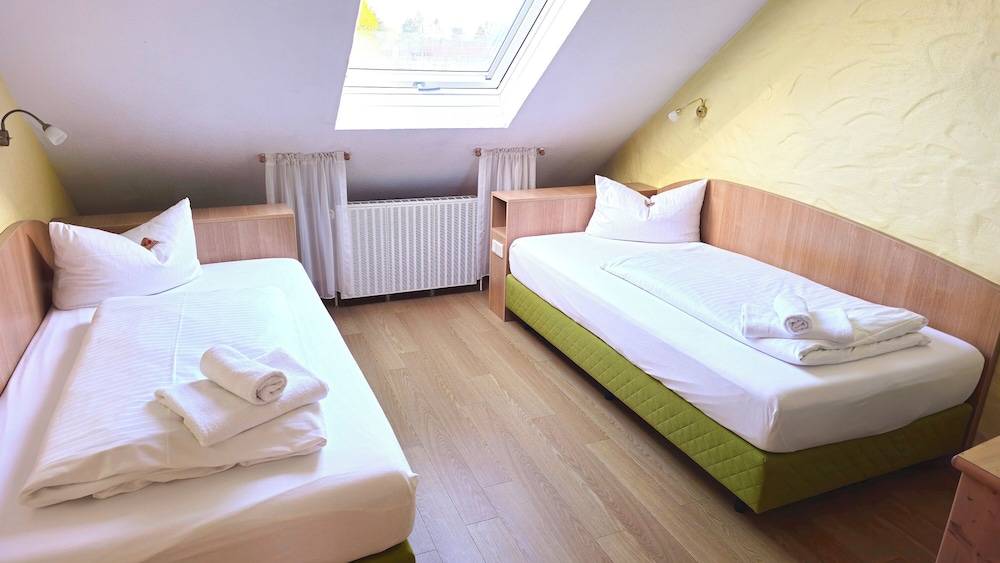 Hotel Avenue Altenfurt 2
