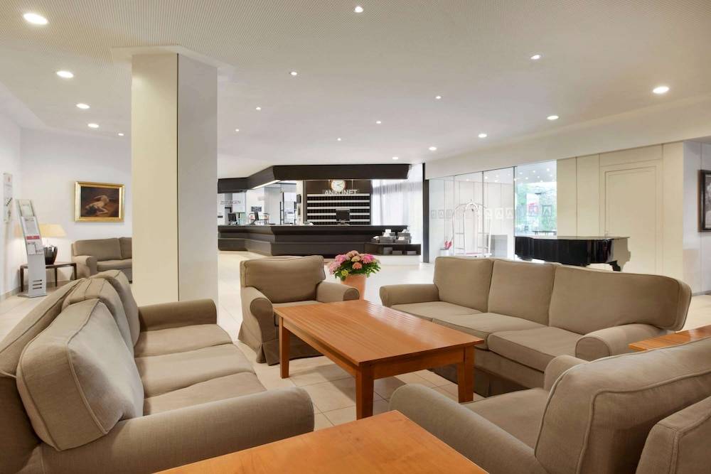 Ramada Nürnberg Parkhotel 2