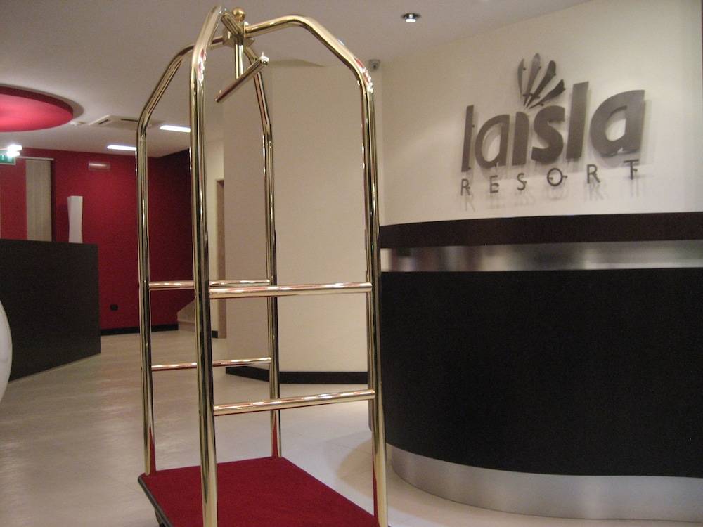 La Isla Resort 2