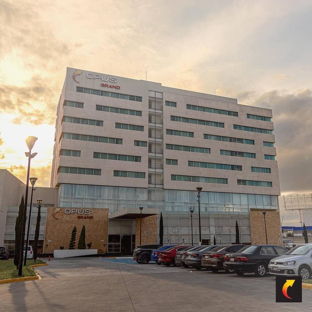 Hotel Opus Grand Toluca Aeropuerto 1