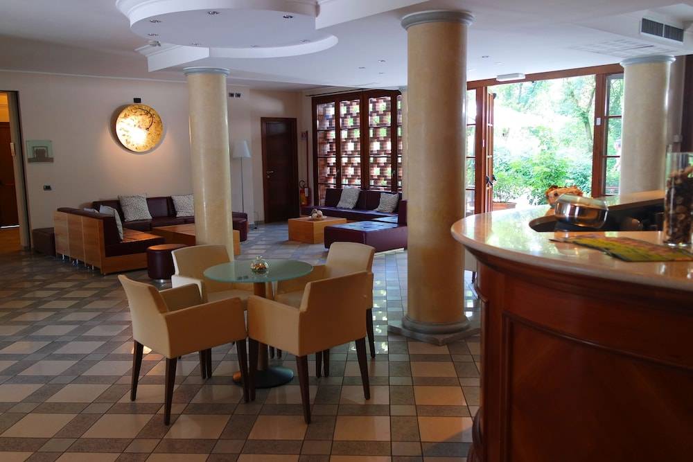 Country Hotel Castelbarco 2