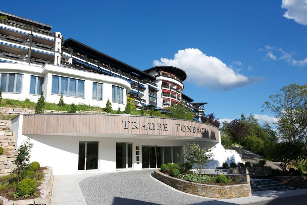 Hotel Traube Tonbach 1