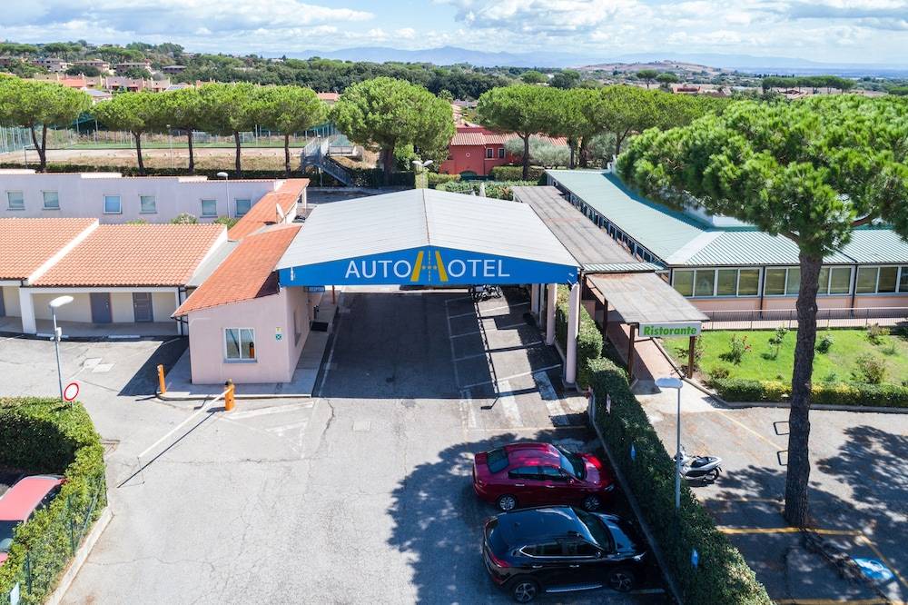 AutoHotel 2