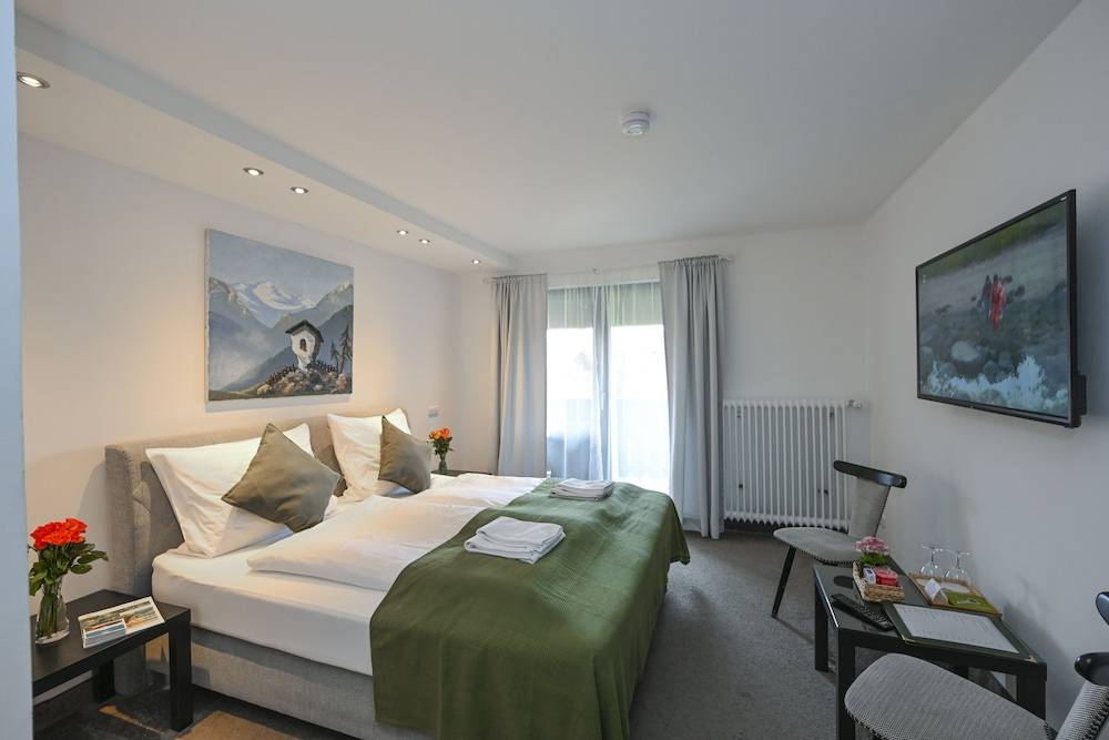 Hardi's Hotel 2