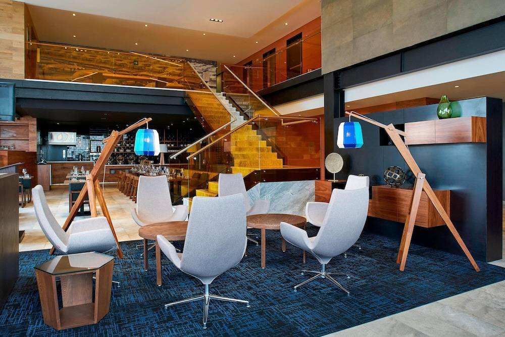 Courtyard by Marriott Mexico City Toreo 2
