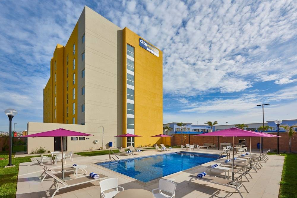 City Express by Marriott Rosarito 1