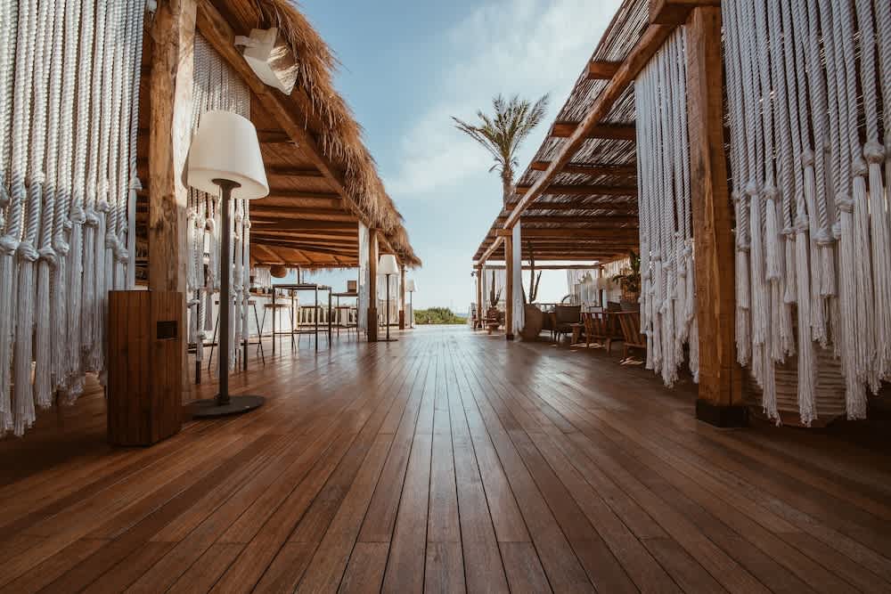 Cumeja Beach Club & Hotel 1