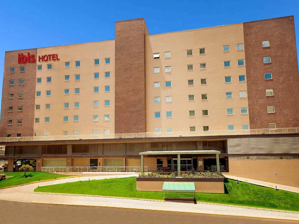 ibis Sao Luis 1