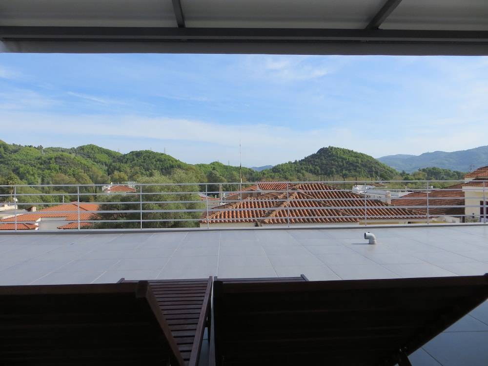 Leonidaion Guesthouse 1
