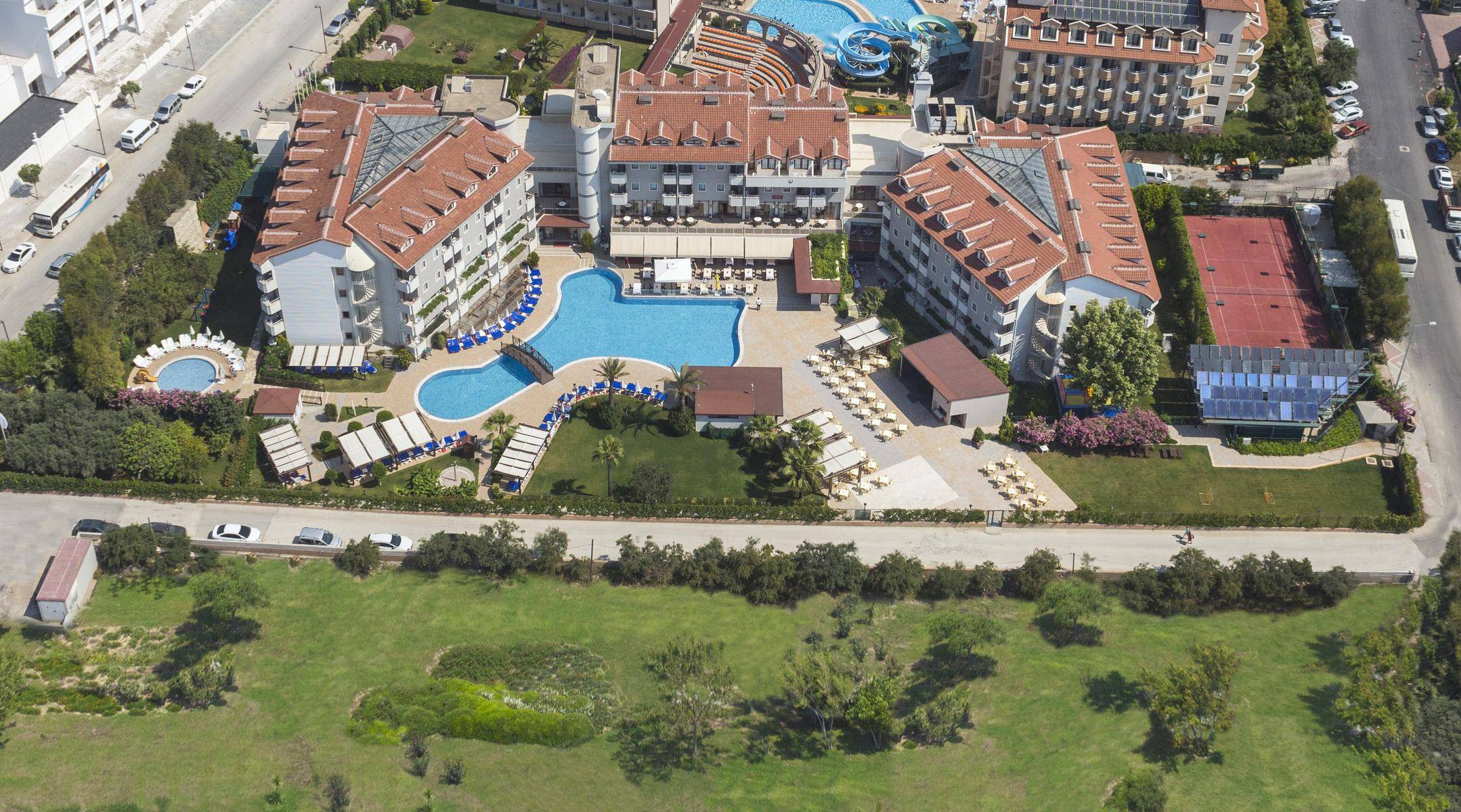 Monachus Hotel & Spa 2