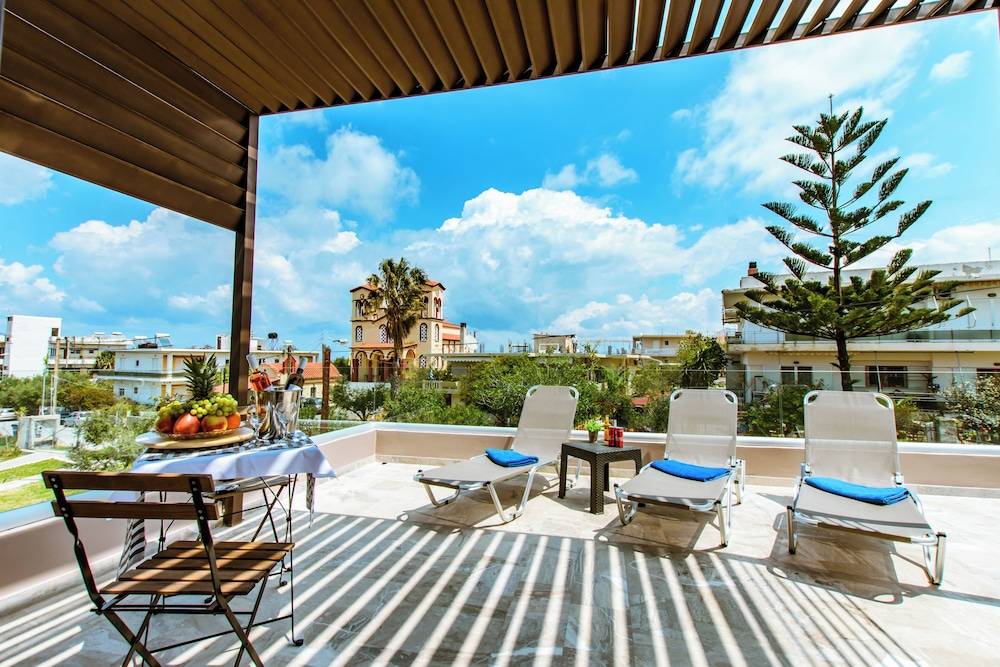 Gregory Comfort Hotel 1