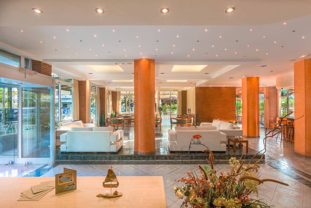Pavlos Hotel 2