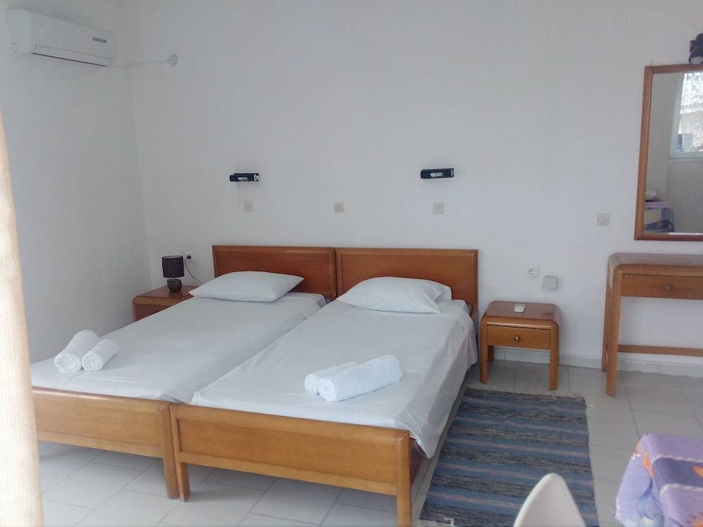 Pantheon Apartments Kos Town 2