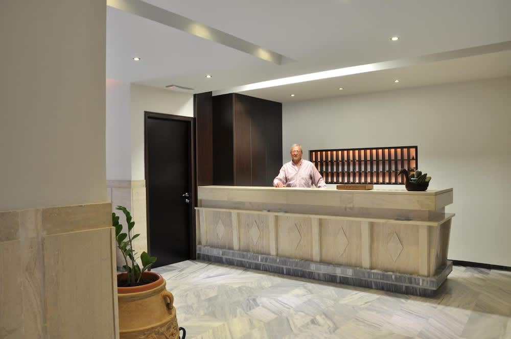 Dimitris Paritsa Hotel 2