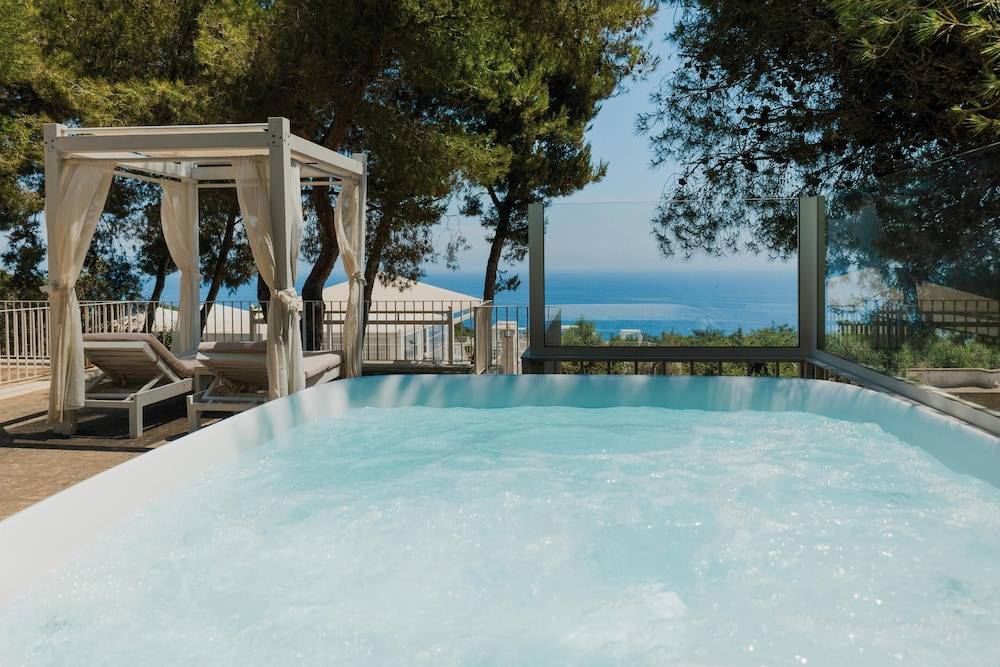 Marenea Suite Hotel 1