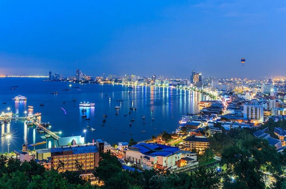 Punyapha Place Pattaya Beach 1