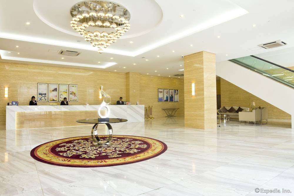 Golden Phoenix Hotel - Manila 2