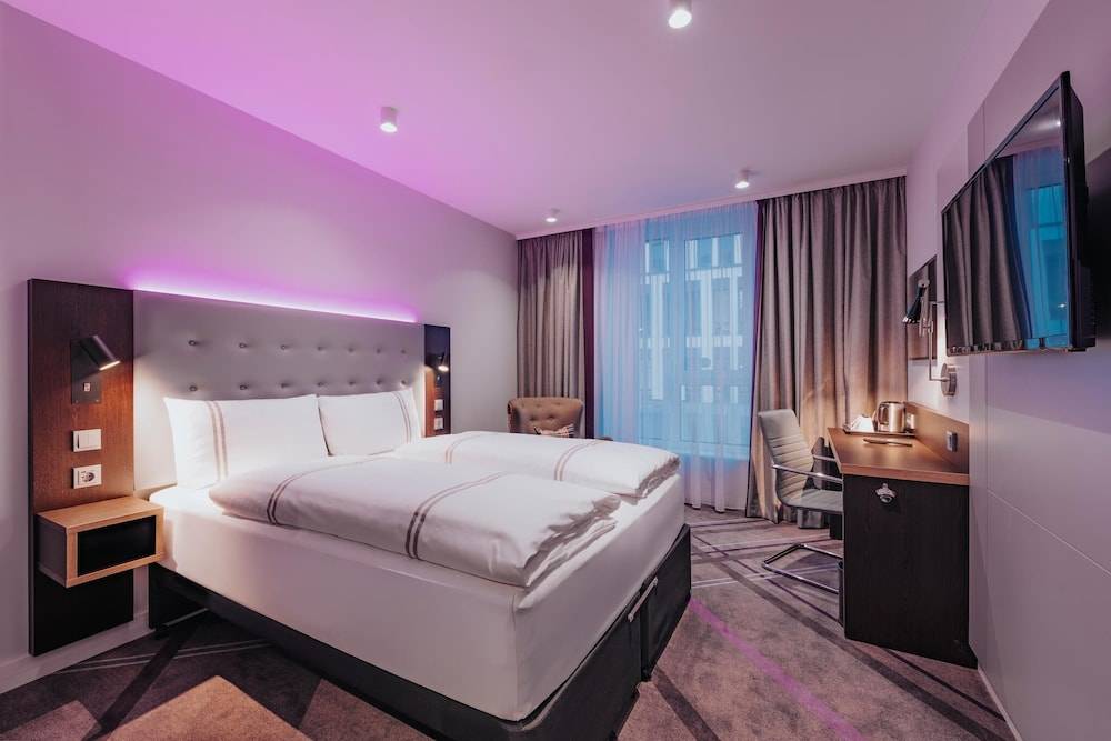 Premier Inn Rosenheim City Lokhöfe 1