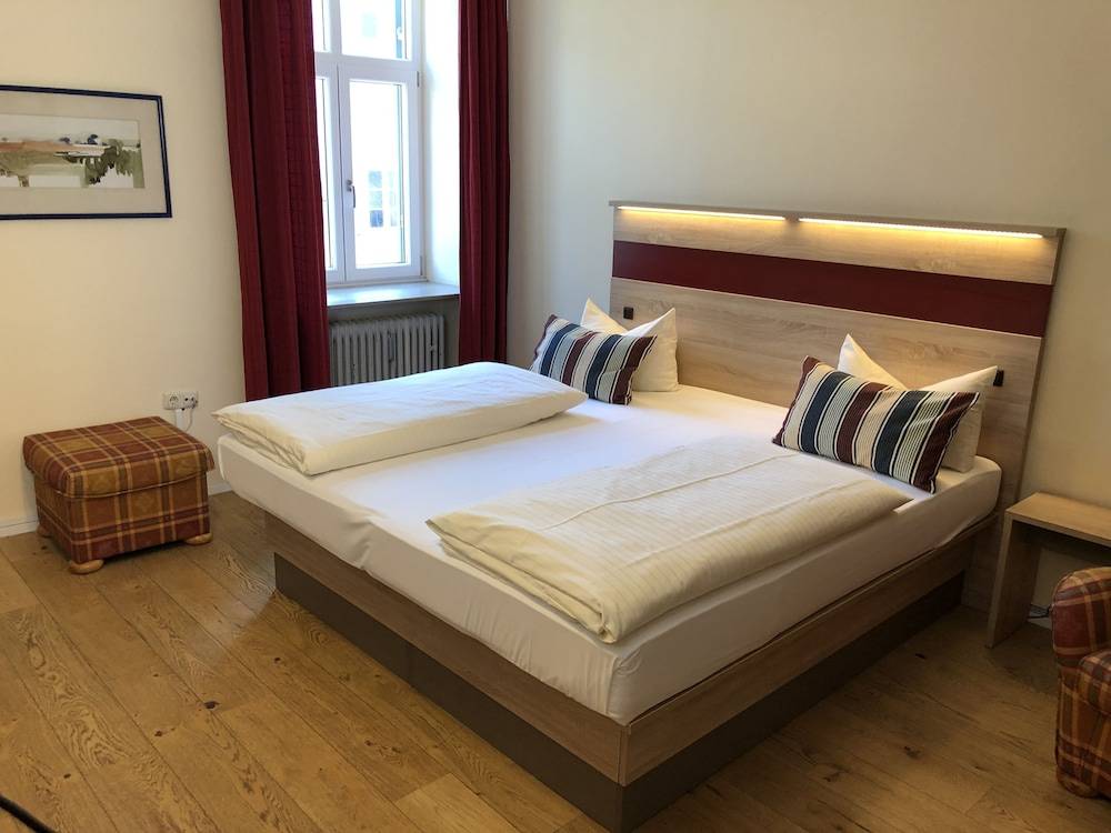 Hotel Gasthof Flötzinger Bräu 1