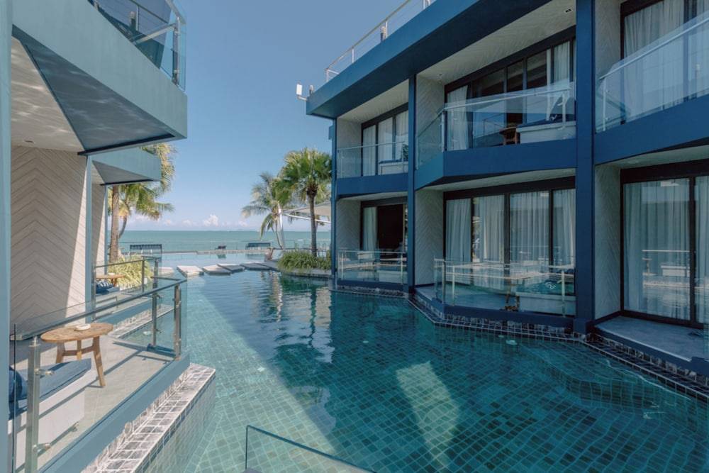 Hotel Tide Phuket Beachfront 1