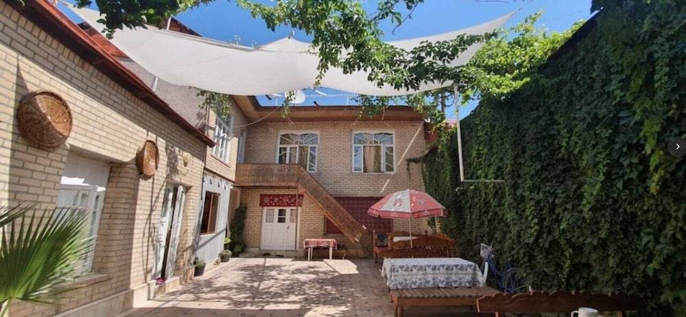Fayz Guest House 1