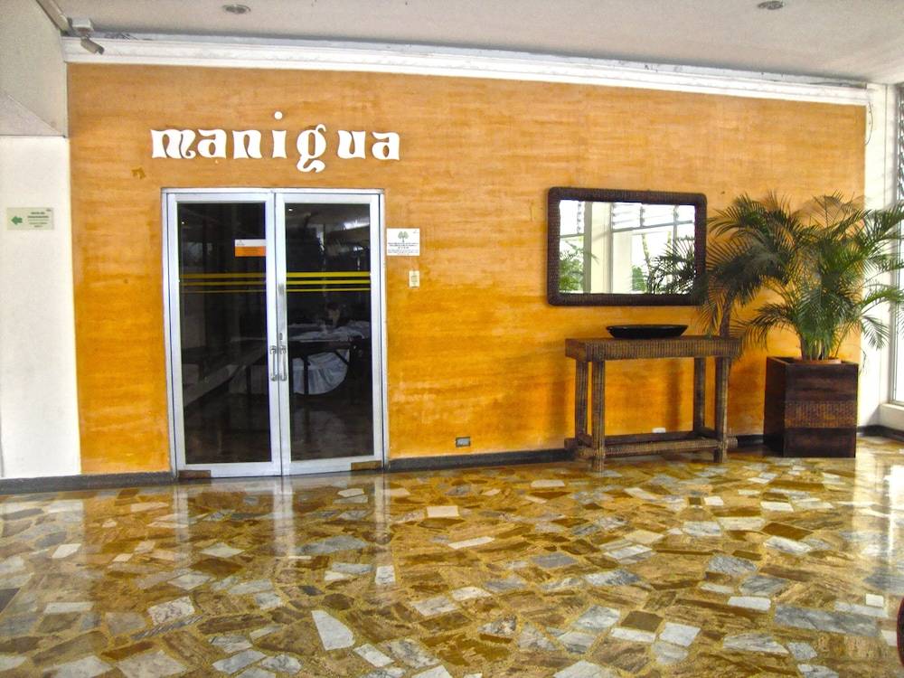 Hotel del Llano 2