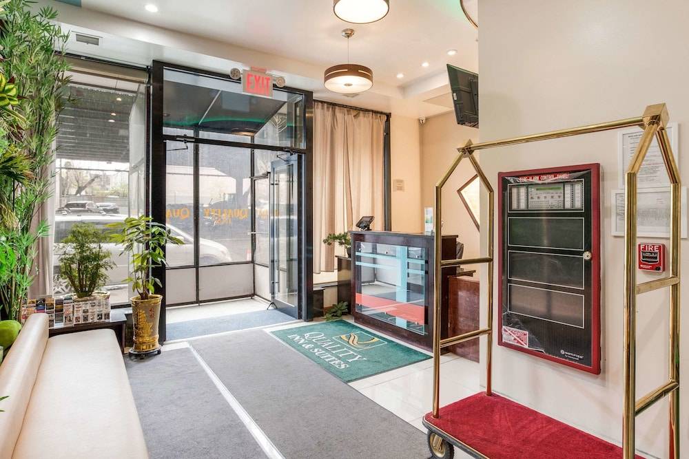 Quality Inn near Sunset Park 2