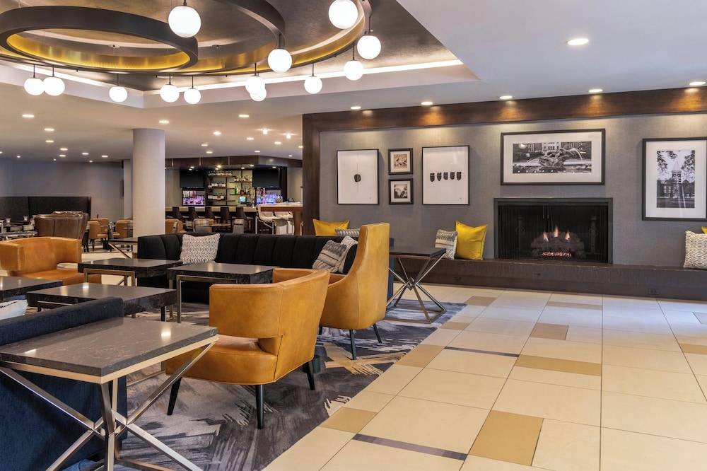 Sheraton Ann Arbor Hotel 1