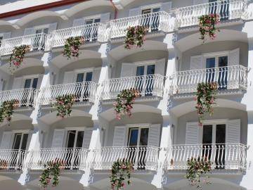 Minori Palace 1