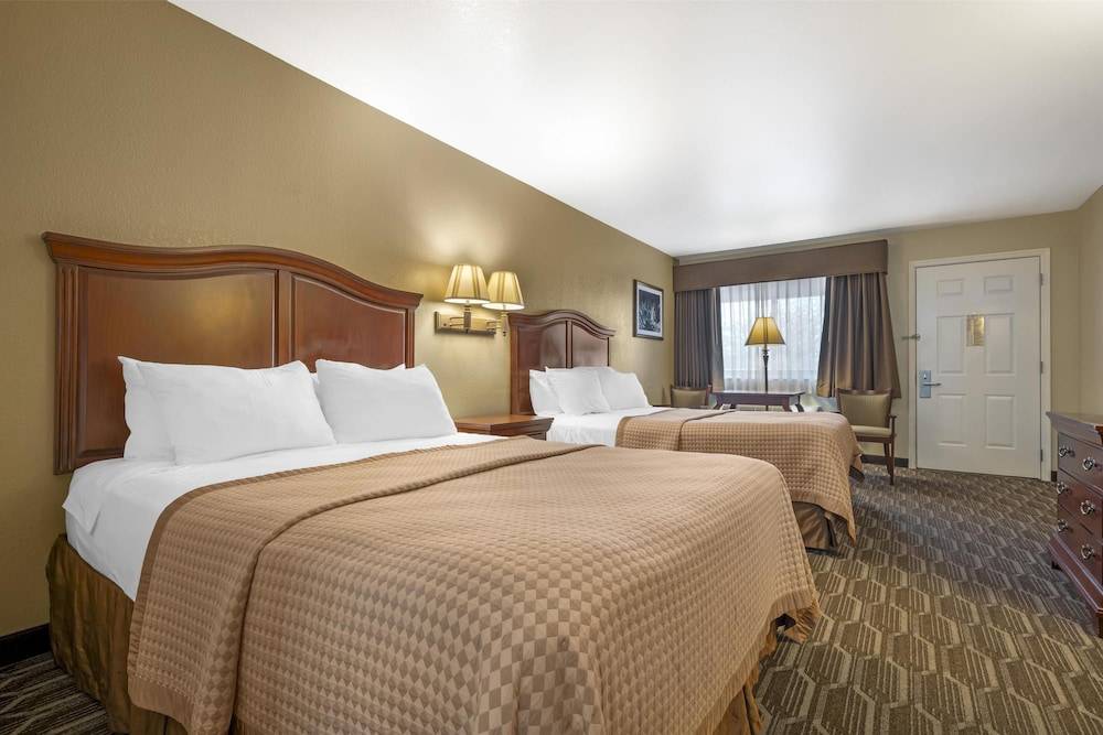Best Western Inn of Chandler 1