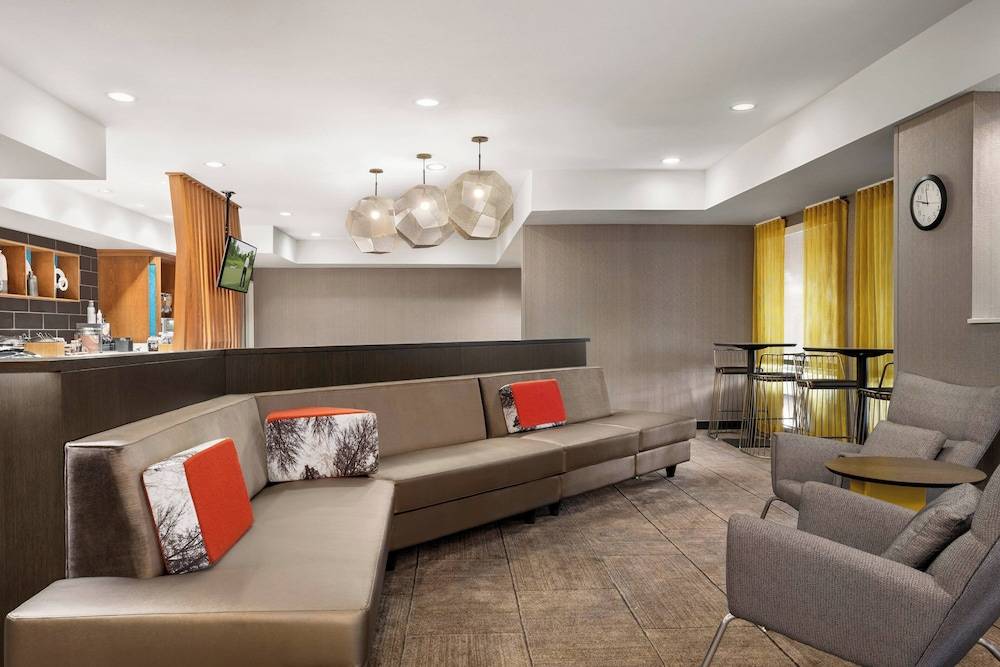 SpringHill Suites by Marriott Phoenix Chandler Fashion Center 2