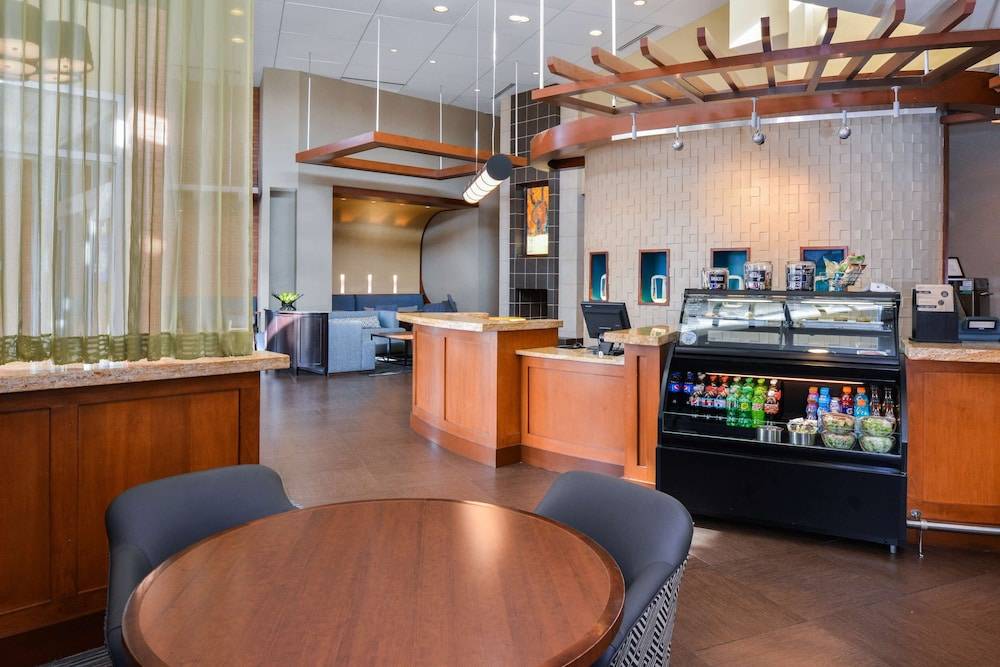 Hyatt Place Chesapeake 2