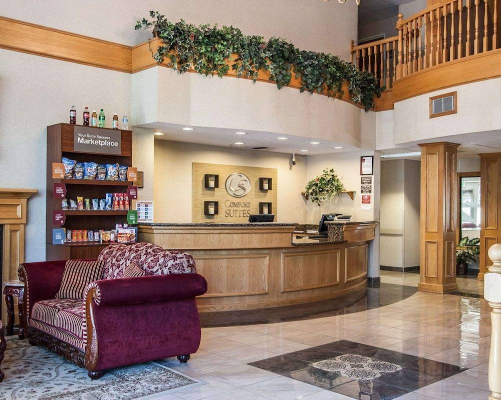 Comfort Suites Clackamas 2