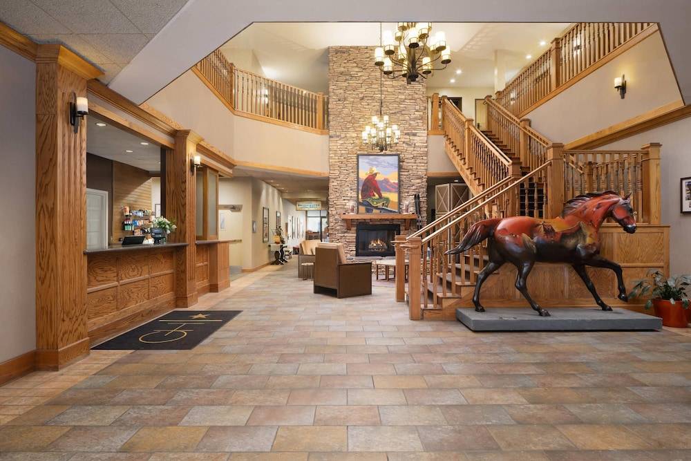The Golden Hotel, an Ascend Collection Hotel 2