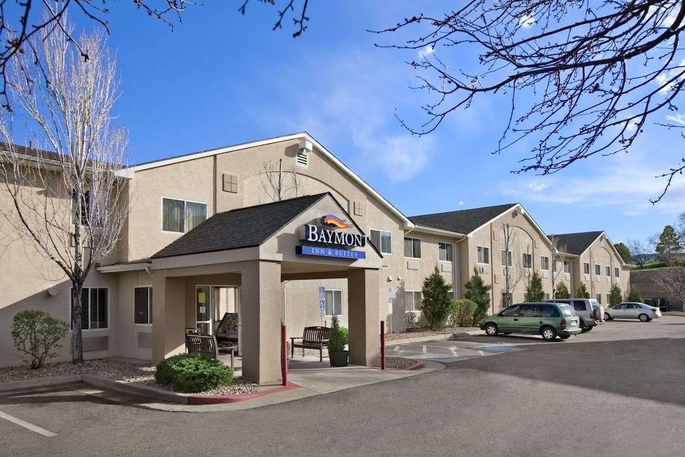Baymont by Wyndham Golden/Red Rocks 1