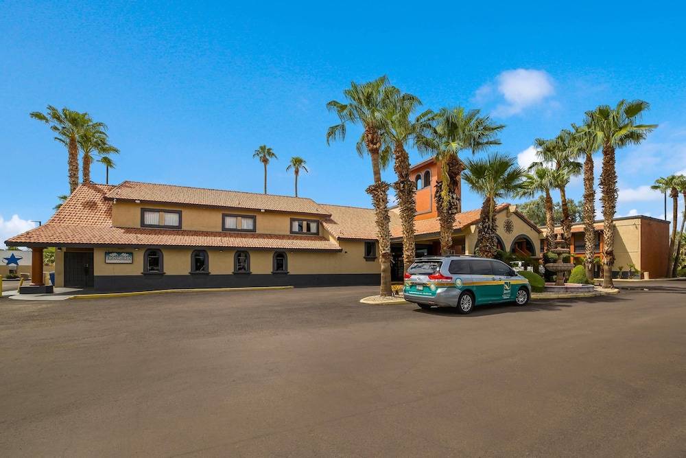 Quality Inn & Suites Goodyear - Phoenix West 1