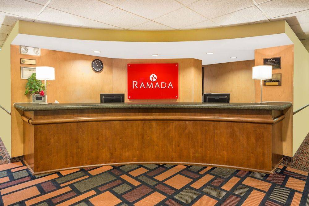Ramada by Wyndham Kent Seattle Area 2