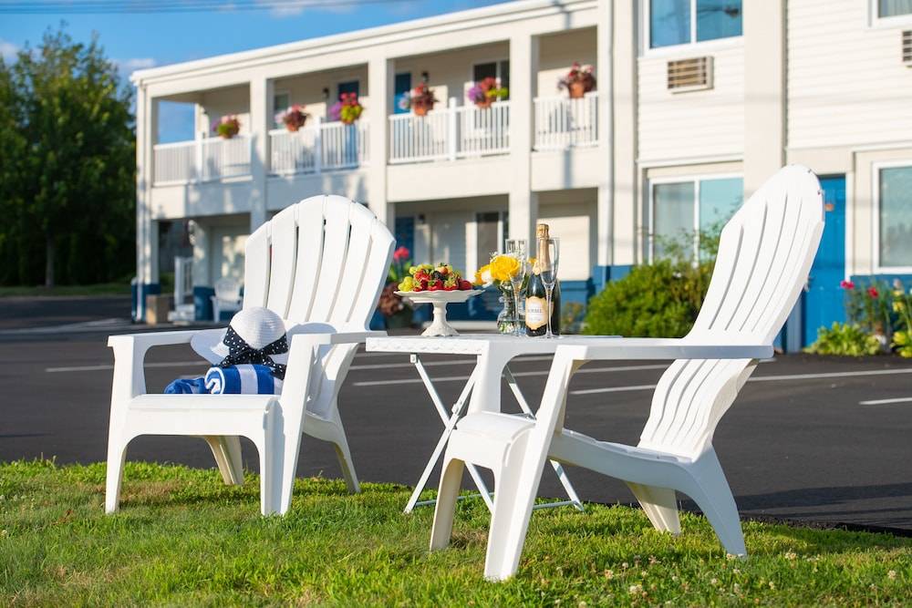 Rodeway Inn Middletown - Newport 1
