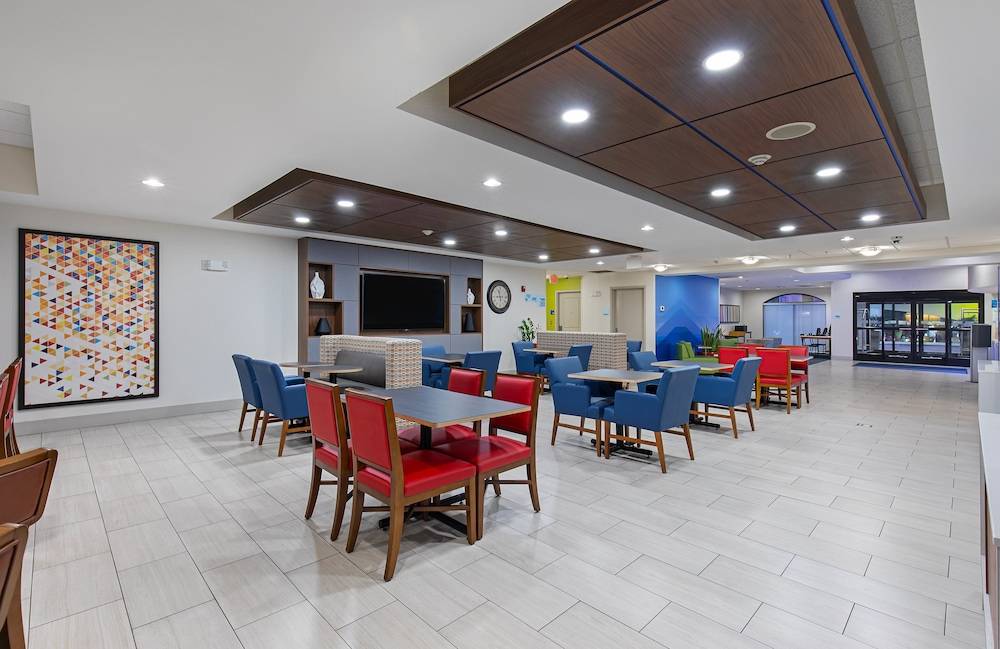 Holiday Inn Express & Suites MT. JULIET-NASHVILLE AREA by IHG 2