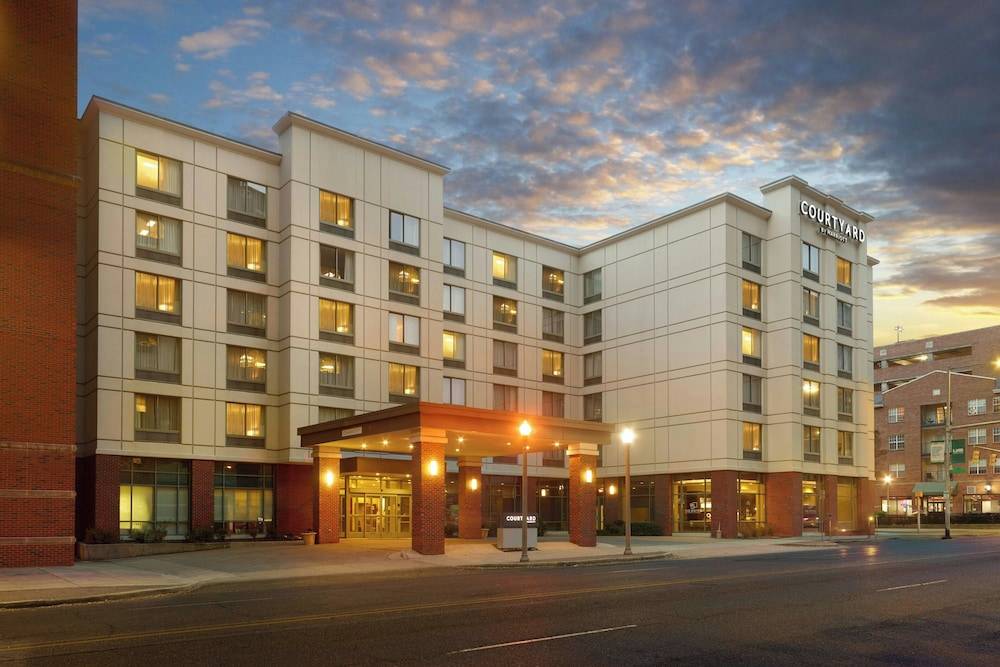 Courtyard by Marriott Birmingham Downtown at UAB 1