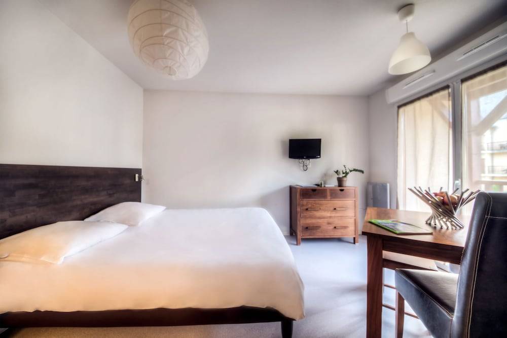 Comfort Aparthotel Lourdes L'Acacia 2