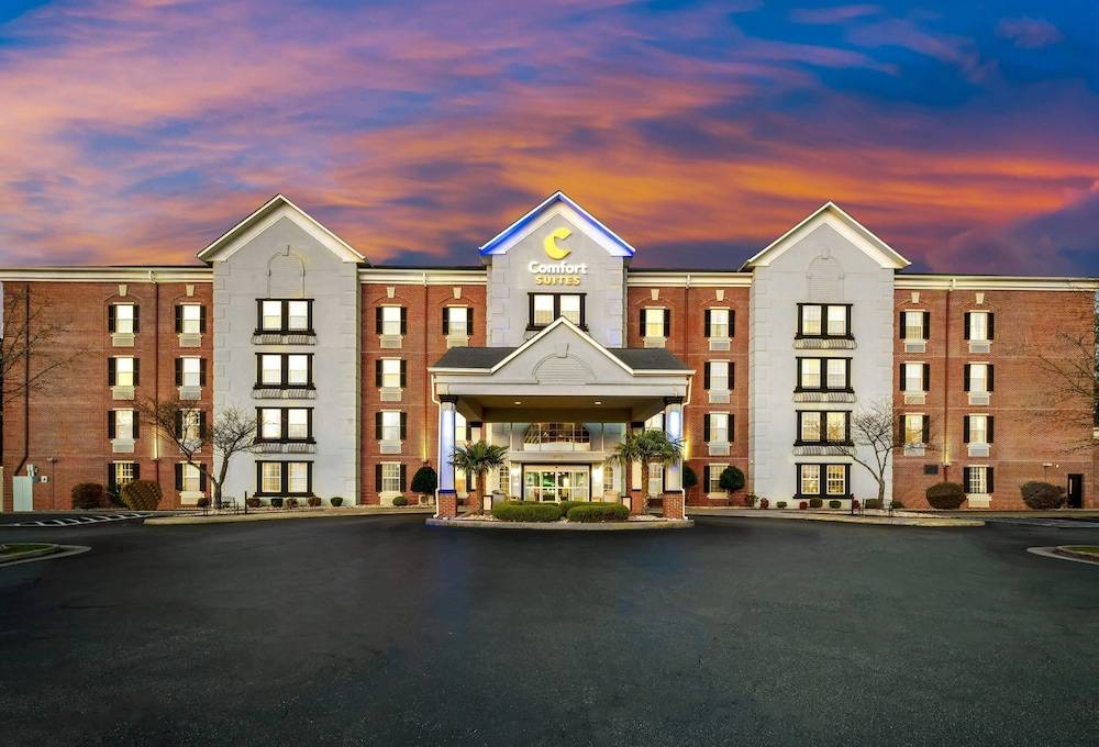 Comfort Suites Newport News Airport 1