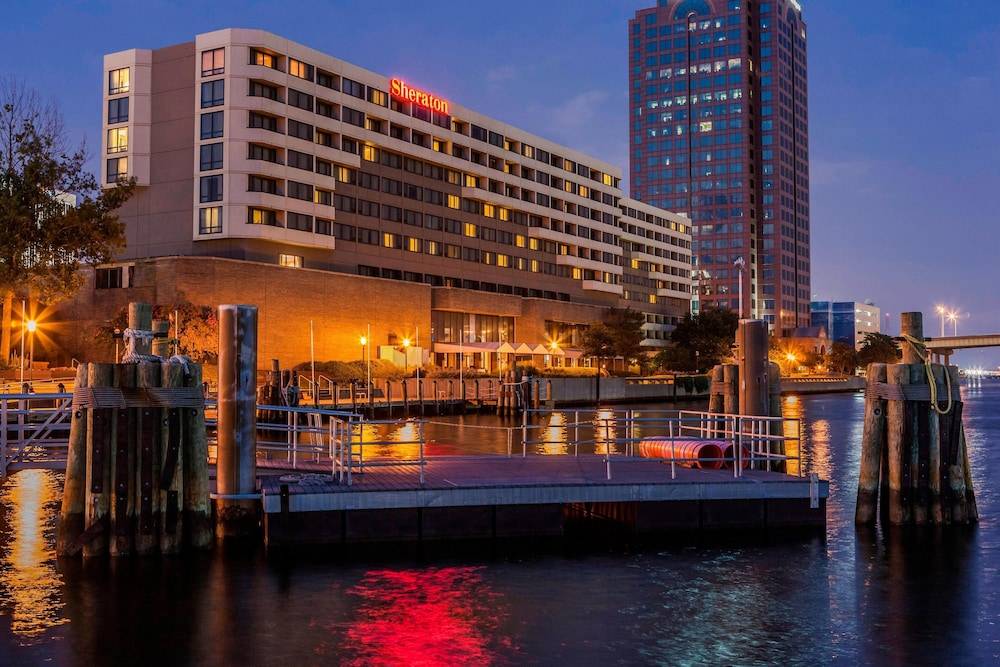 Sheraton Norfolk Waterside Hotel 1